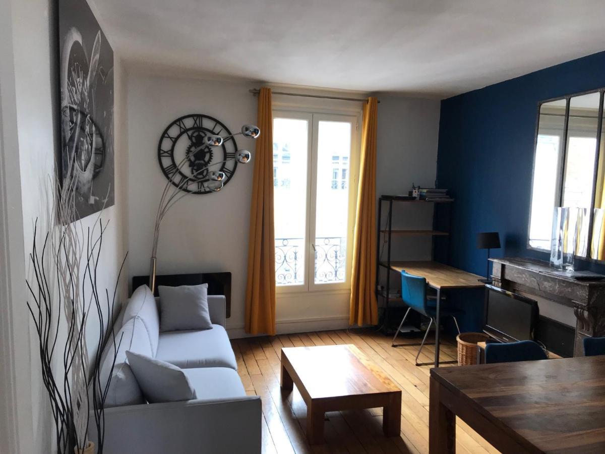 Quiet Apartment Hill Of Montmartre Paris Exterior photo